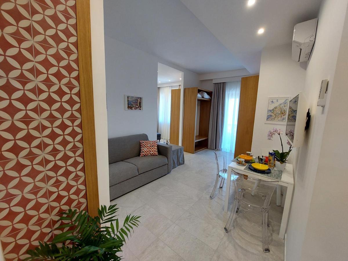 Mistral Luxury Suites Sorrento Ngoại thất bức ảnh