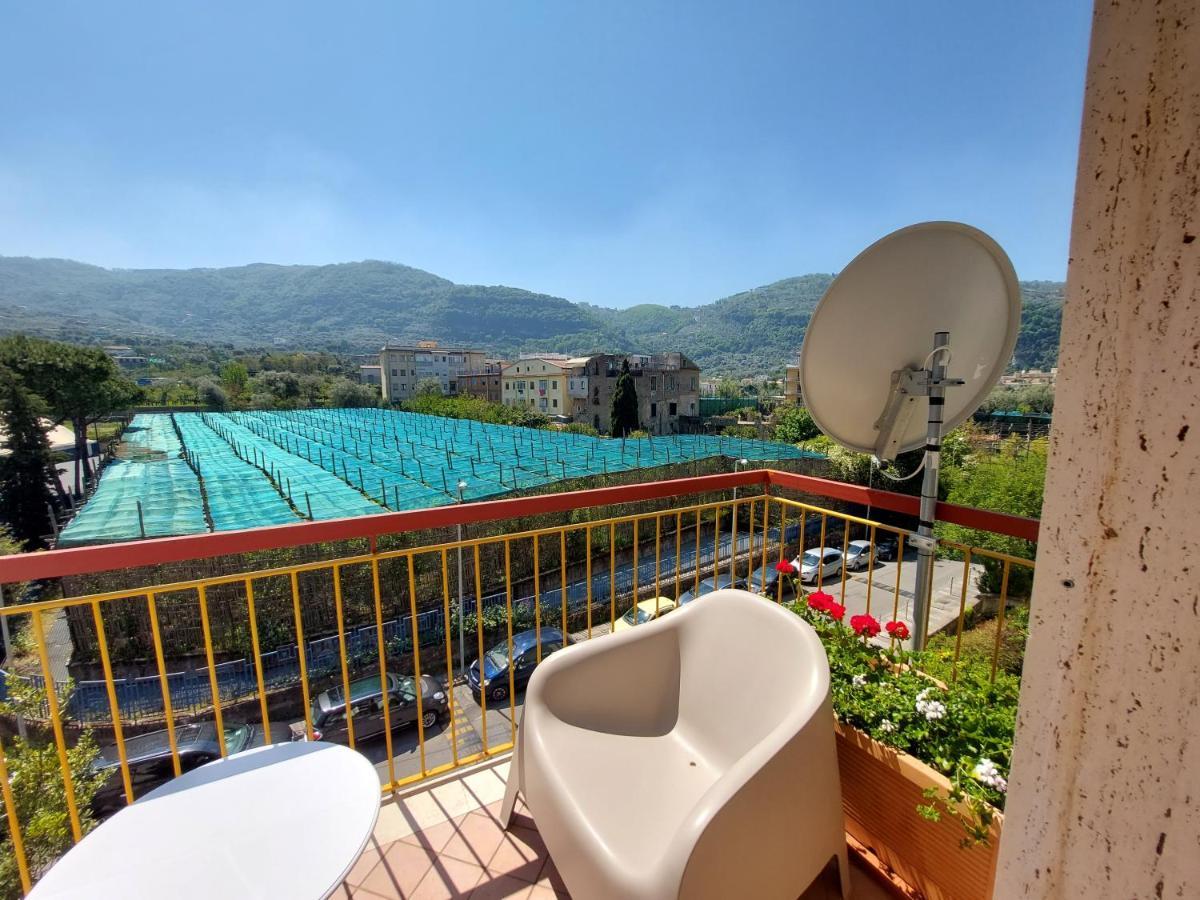 Mistral Luxury Suites Sorrento Ngoại thất bức ảnh