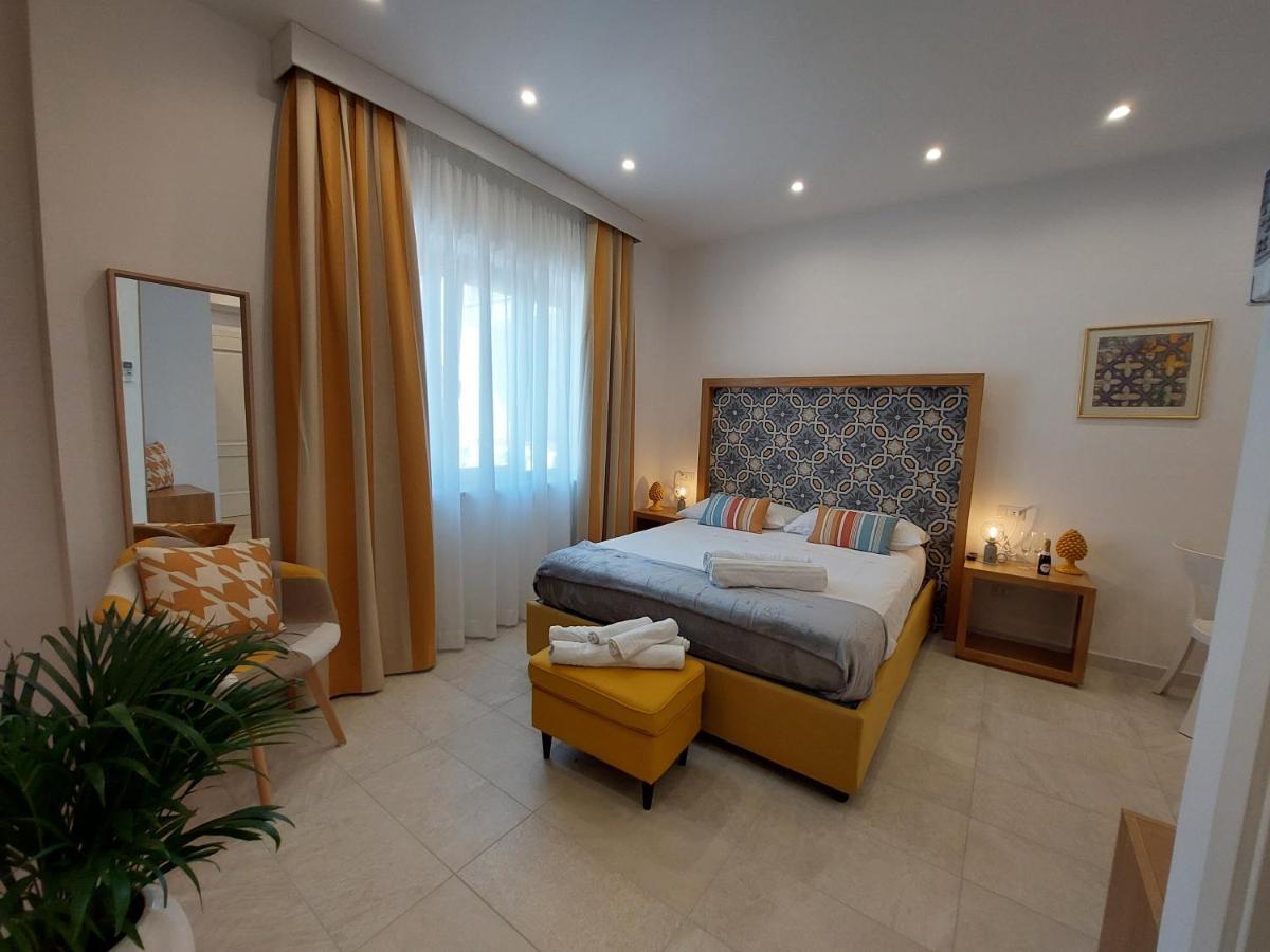 Mistral Luxury Suites Sorrento Ngoại thất bức ảnh