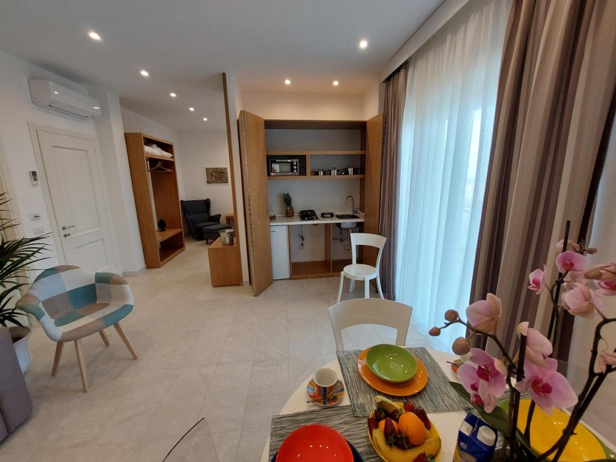 Mistral Luxury Suites Sorrento Ngoại thất bức ảnh