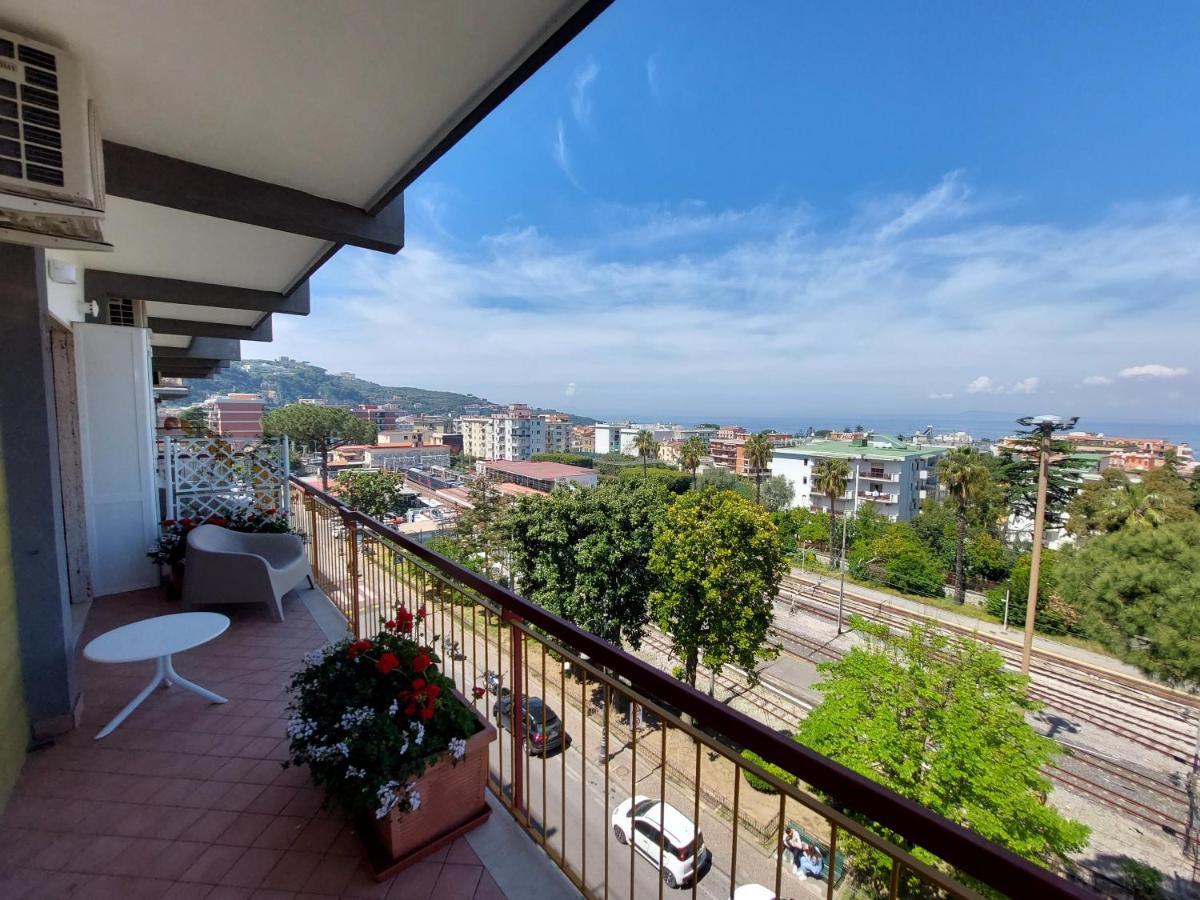 Mistral Luxury Suites Sorrento Ngoại thất bức ảnh