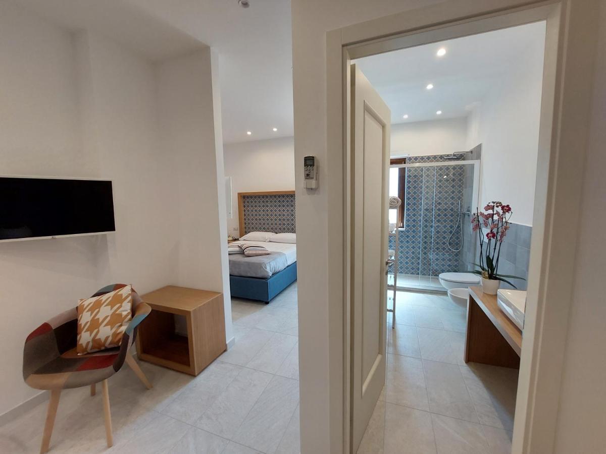 Mistral Luxury Suites Sorrento Ngoại thất bức ảnh