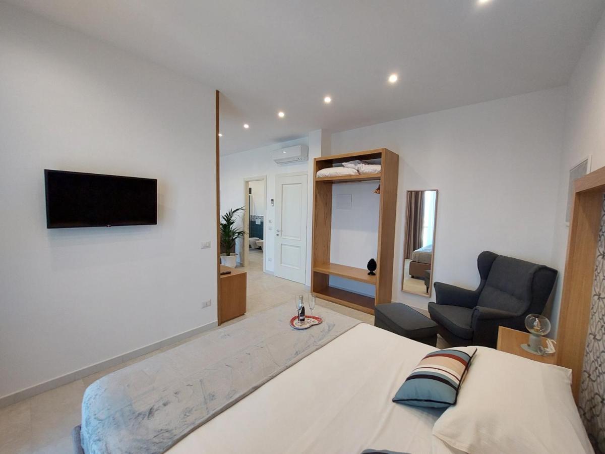 Mistral Luxury Suites Sorrento Ngoại thất bức ảnh